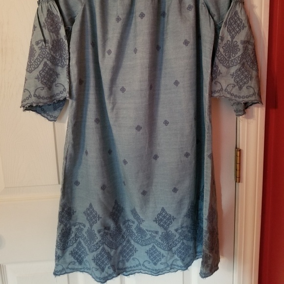 Denim dress - Picture 2 of 3